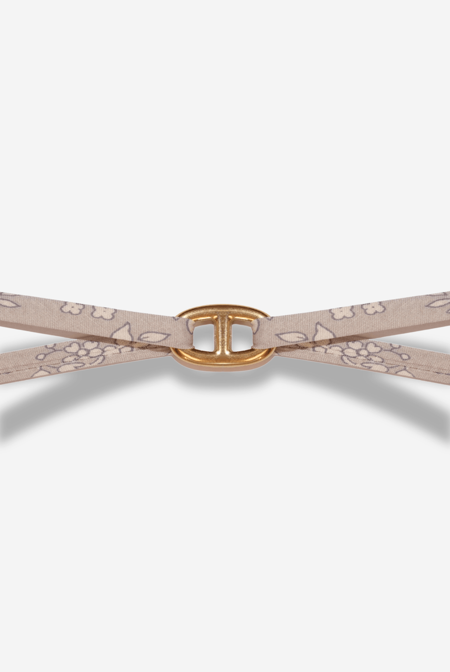 Bracelet Liberty gris clair Sisters Bay avec maillon doré en acier inoxydable, réglable, fait main pour l’été et la rentrée.