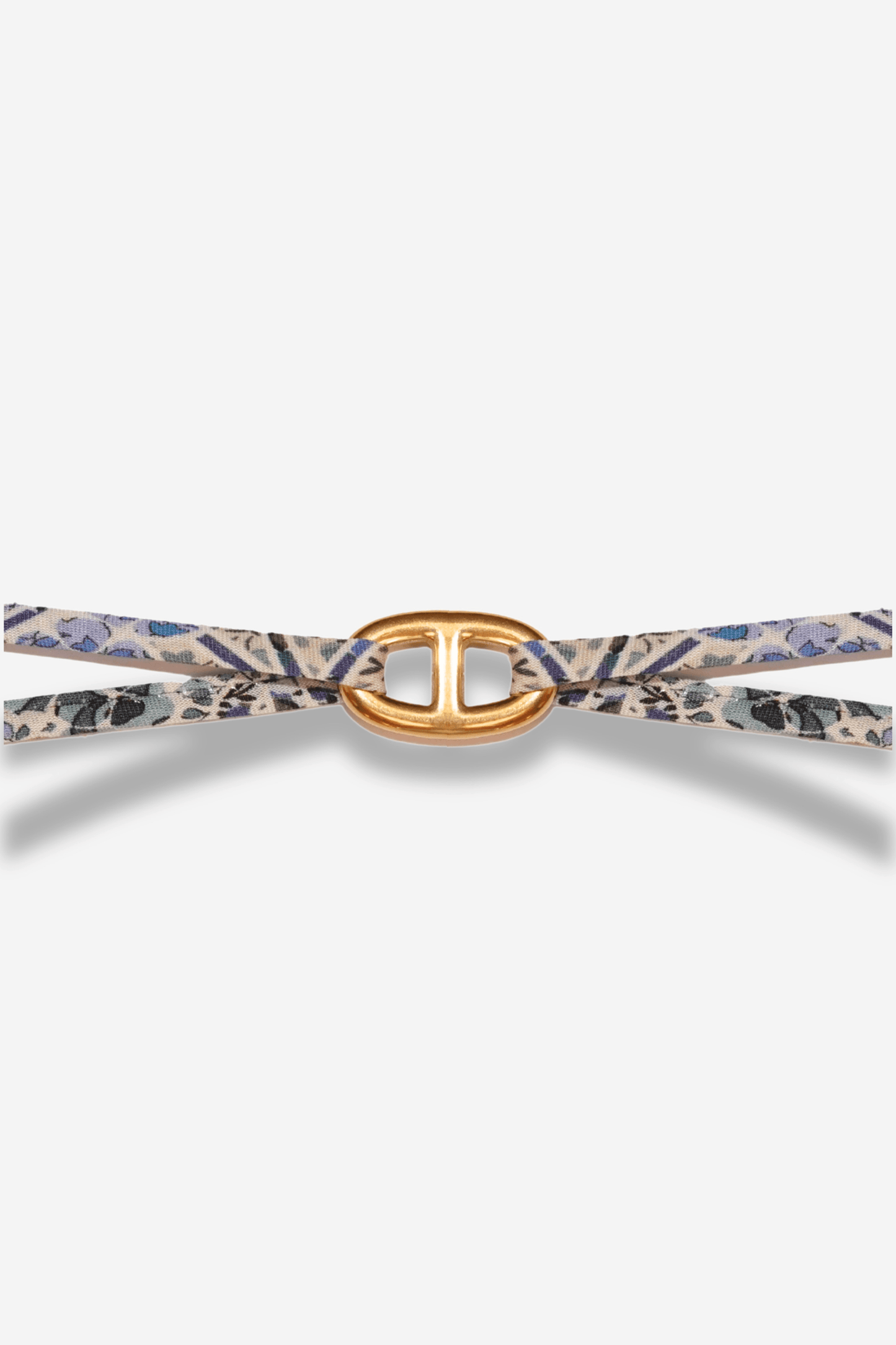 Bracelet Liberty coloré avec maillon bleu en acier, modèle réglable idéal pour l’été et la rentrée, accessoire mode fait main. SISTERS BAY