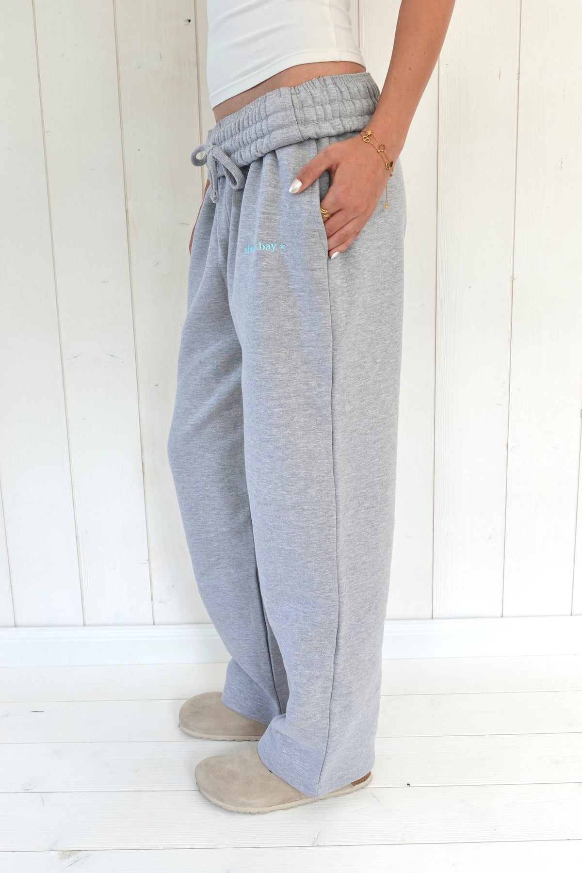 Jogging BAYCLUB turquoise gris chiné porté taille mid, coupe droite SISTERS BAY
