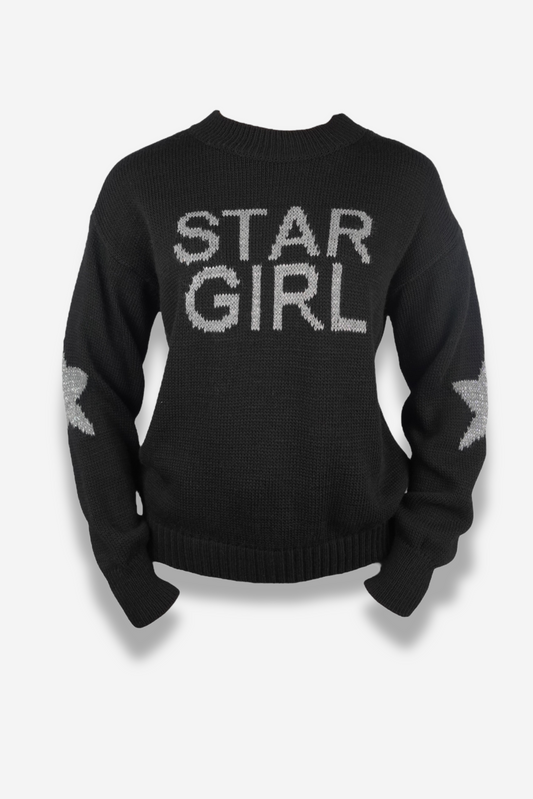 Pull noir 'STAR GIRL' avec écriture pailletée, taille unique convenant du XS au M. Composé à 100% d'acrylique, fabriqué en Italie, disponible chez Sisters Bay.