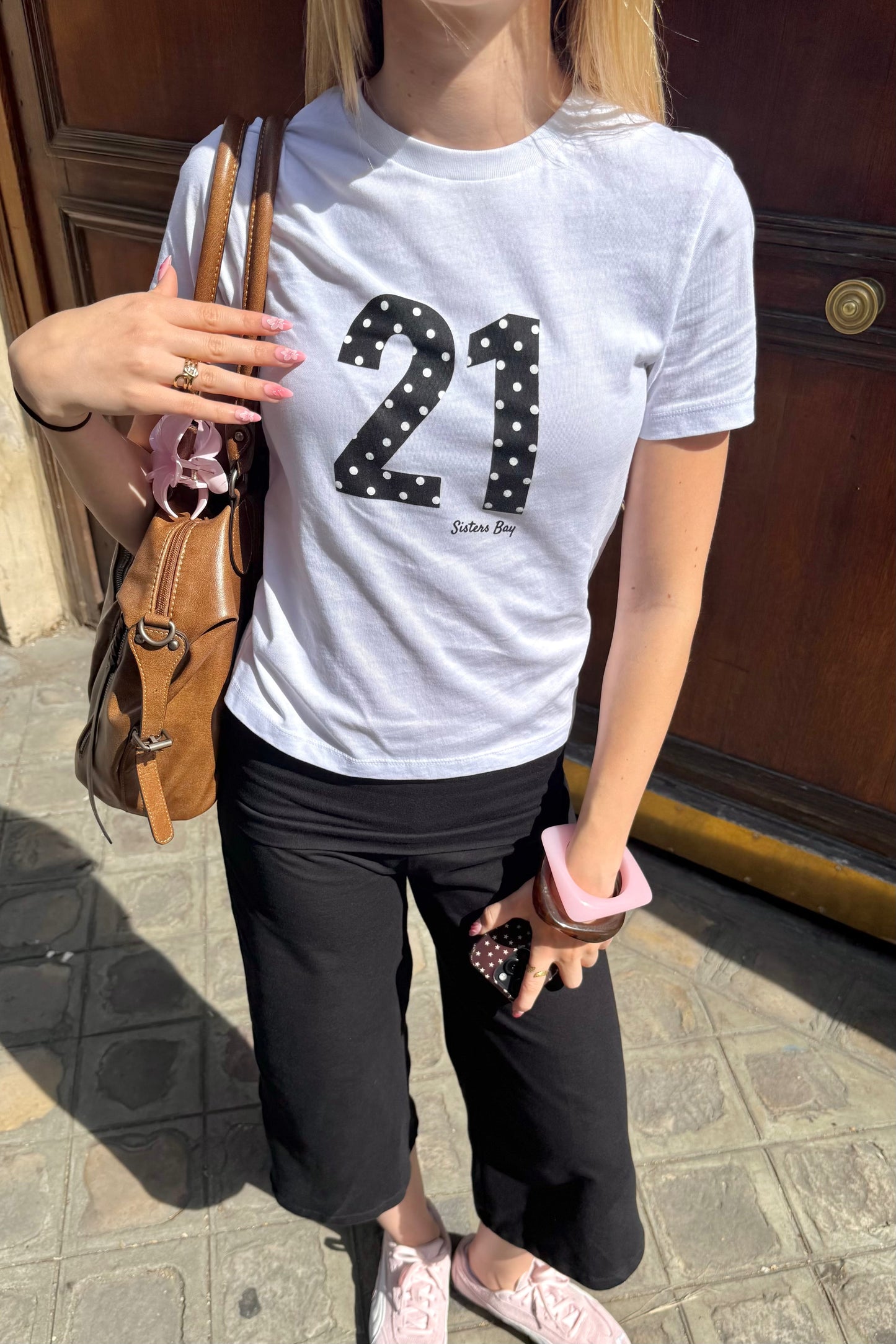 t-shirt twenty one sisters bay blanc motif 21 À pois tendance coupe baby tee